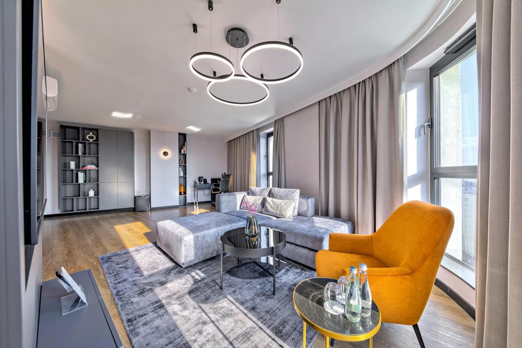 Focus Hotel Premium Warszawa Dış mekan fotoğraf