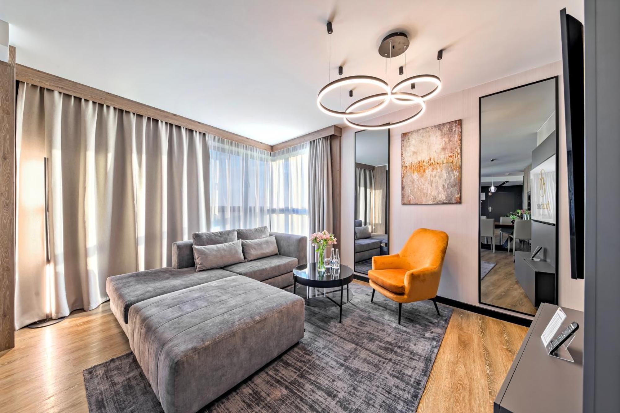 Focus Hotel Premium Warszawa Dış mekan fotoğraf