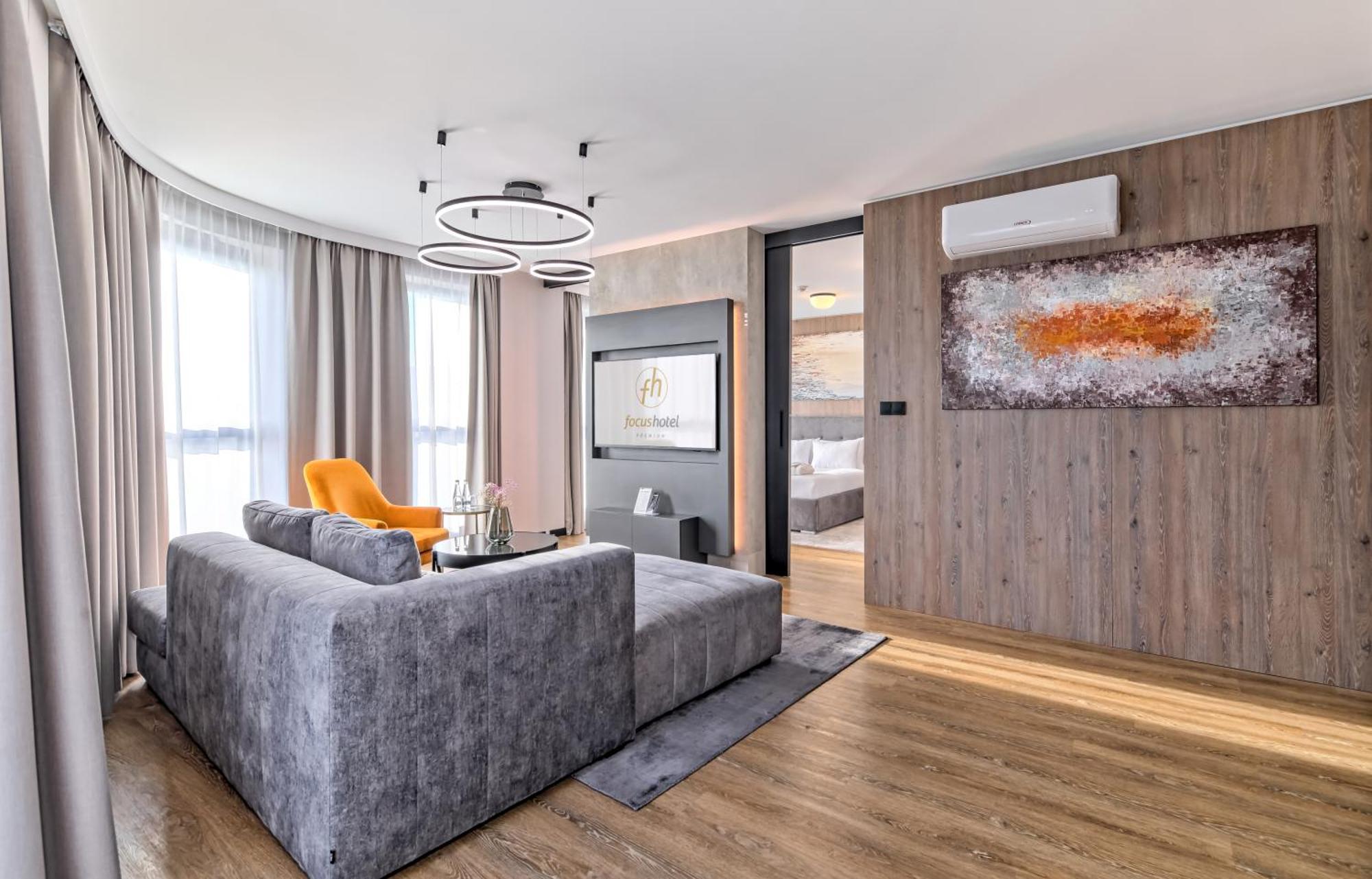 Focus Hotel Premium Warszawa Dış mekan fotoğraf
