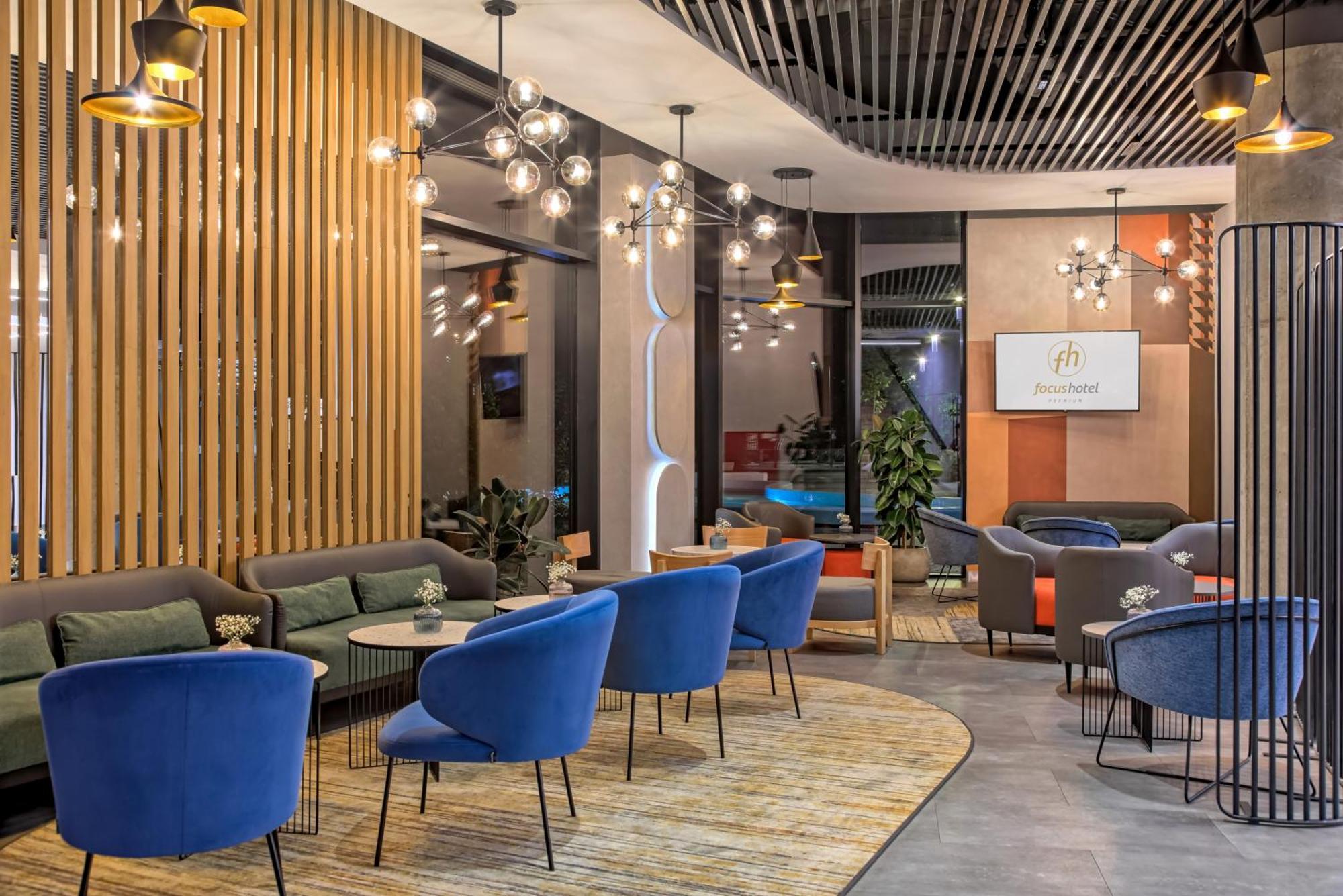 Focus Hotel Premium Warszawa Dış mekan fotoğraf