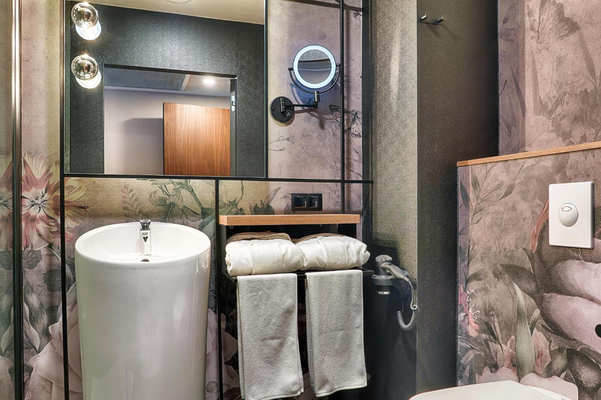 Focus Hotel Premium Warszawa Dış mekan fotoğraf