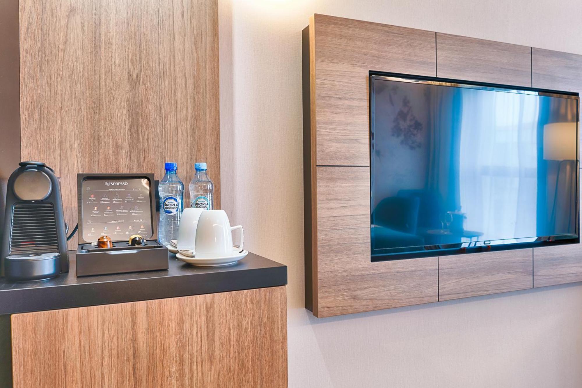 Focus Hotel Premium Warszawa Dış mekan fotoğraf